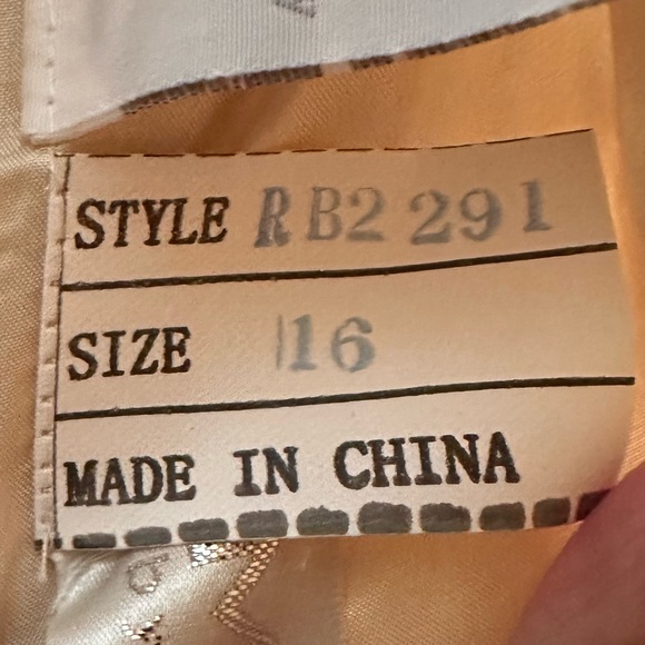 Size 16 Gold Pageant/Prom/Formal Dress with Rhinestones - Picture 6 of 7